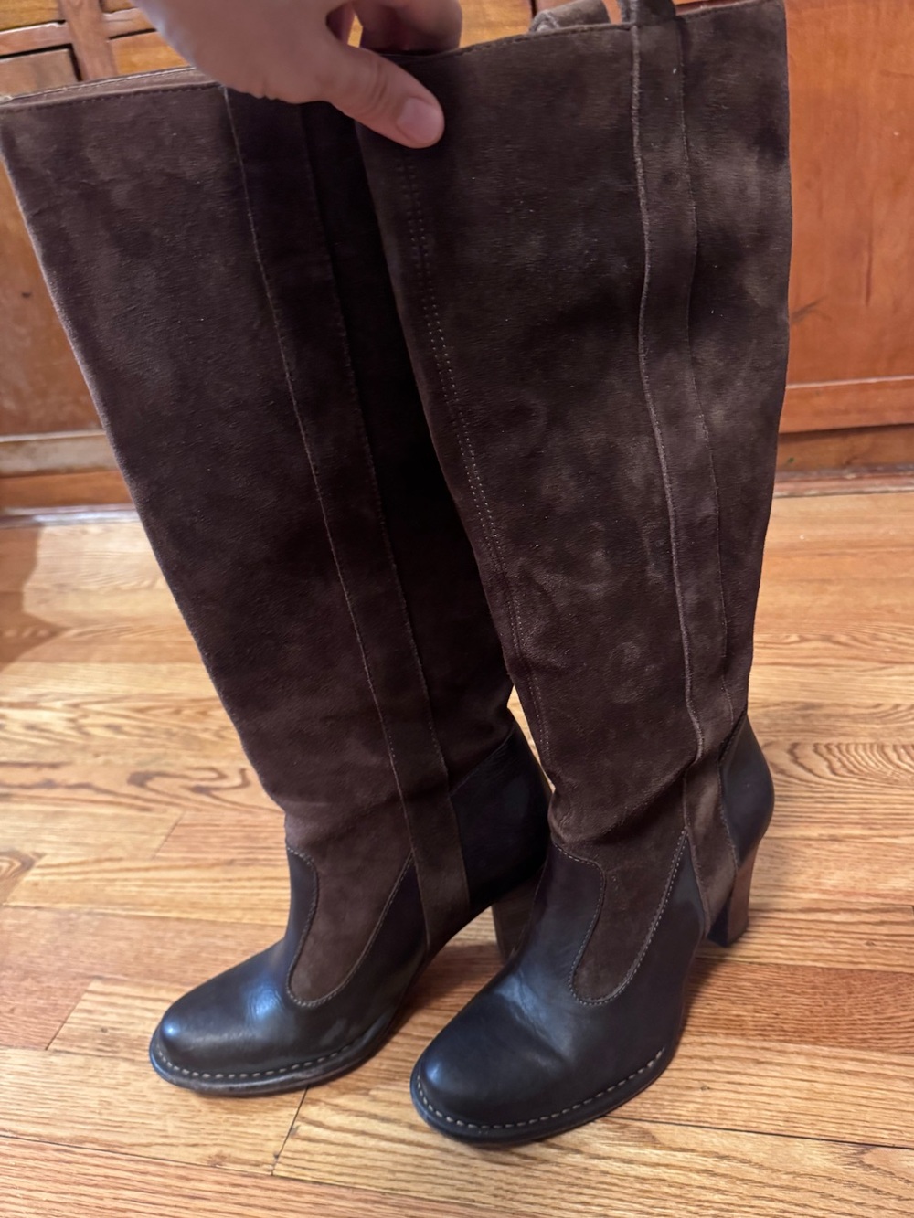 Frye Villager Pull On Tall Boot Brown Suede & Leather Women’s Size 10 🍁🤎🍁